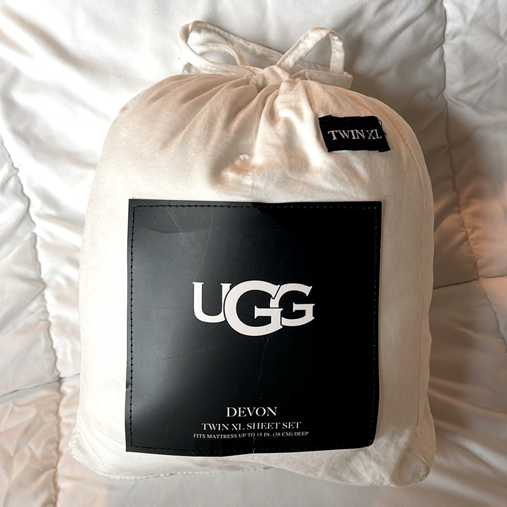 Twin XL Ugg Sheet Set